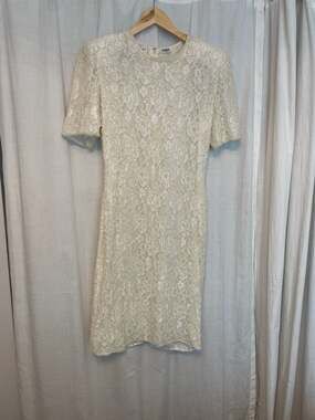 Vintage Laurence Kazar Beige Pearl Beaded Short Sleeve Tiered Shift Dress Lace 8